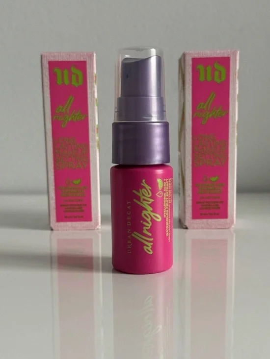 Urban Decay All Nighter Long Lasting Makeup Setting Spray Mini Duo - Watermelon - Picture 13 of 16